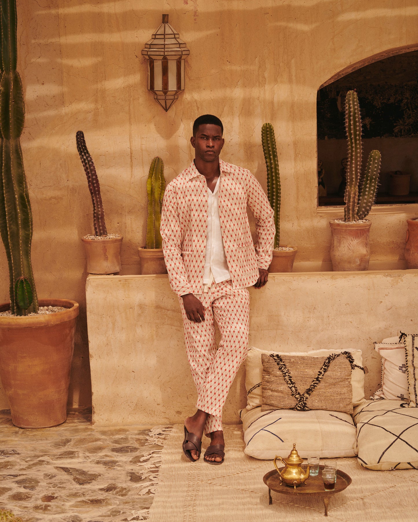 Barkley - Cutaway Collar Lattice Embroidery Jacquard Resort Overshirt in Summer Red/White Sand