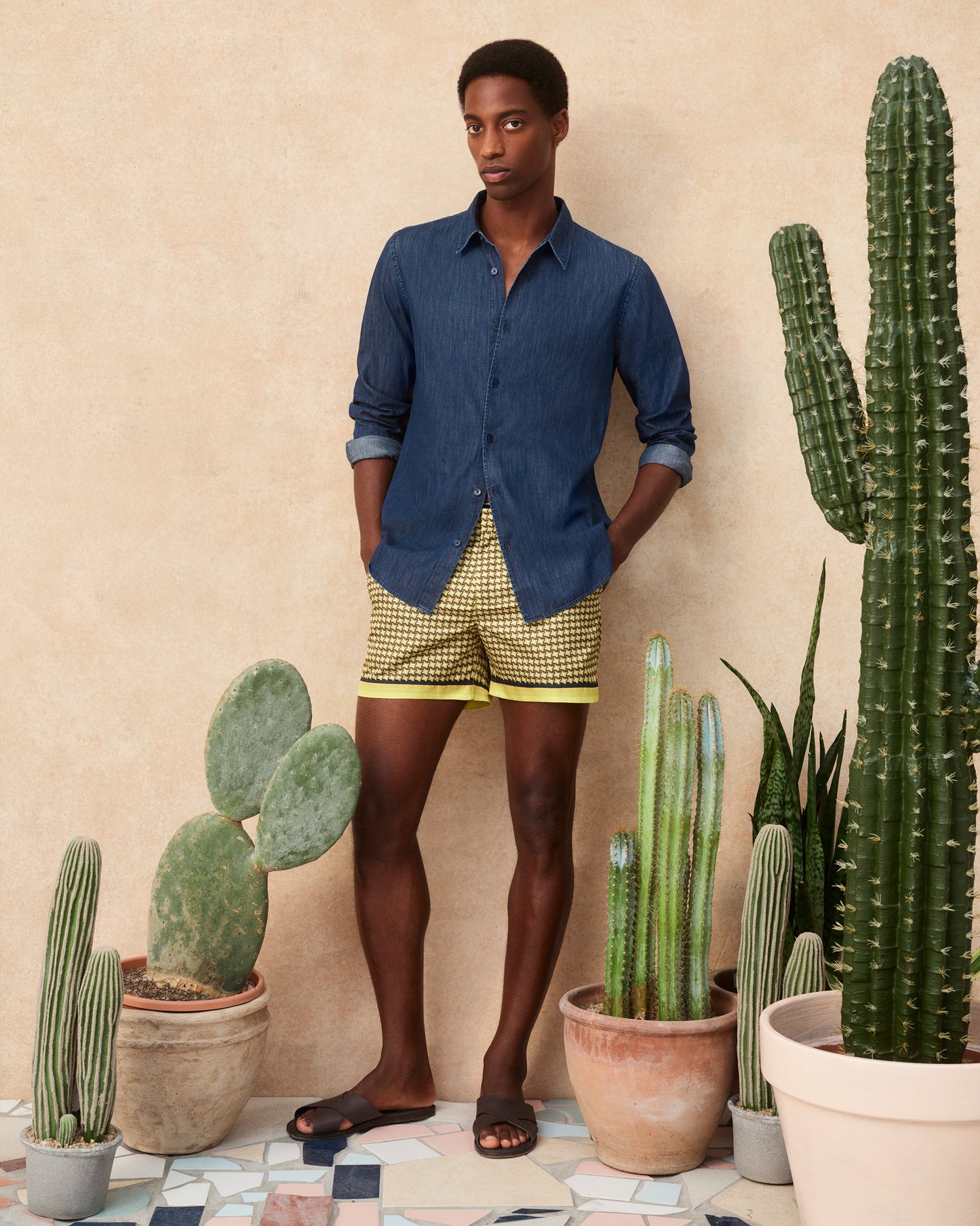 Giles Denim - Tailored Fit Classic Collar Lightweight Denim Shirt in Washed Indigo