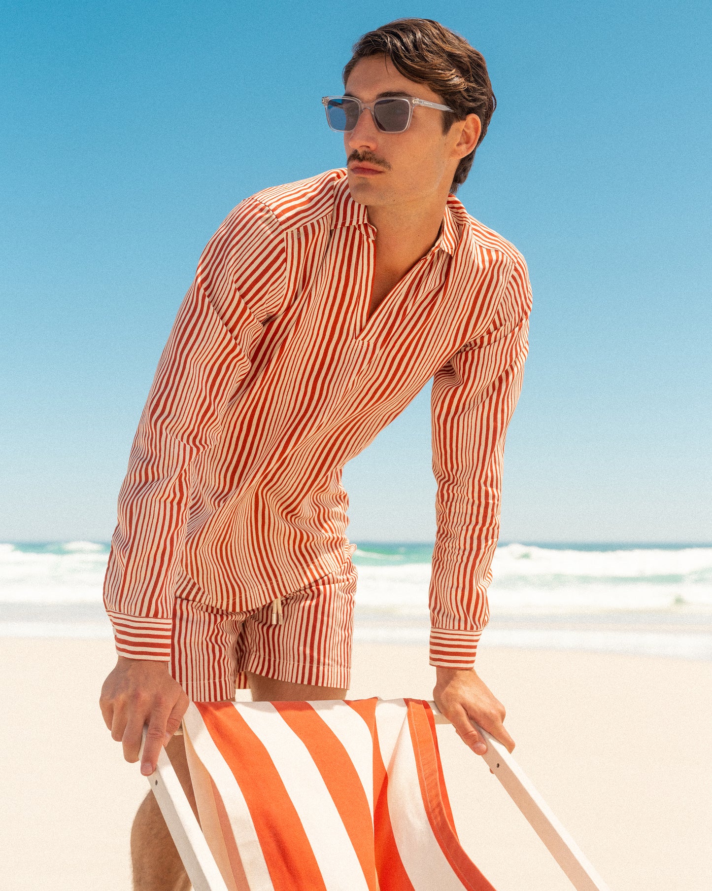 Ridley - Relaxed Fit Open Resort Placket Shore Stripe Linen Shirt in Summer Red/White View