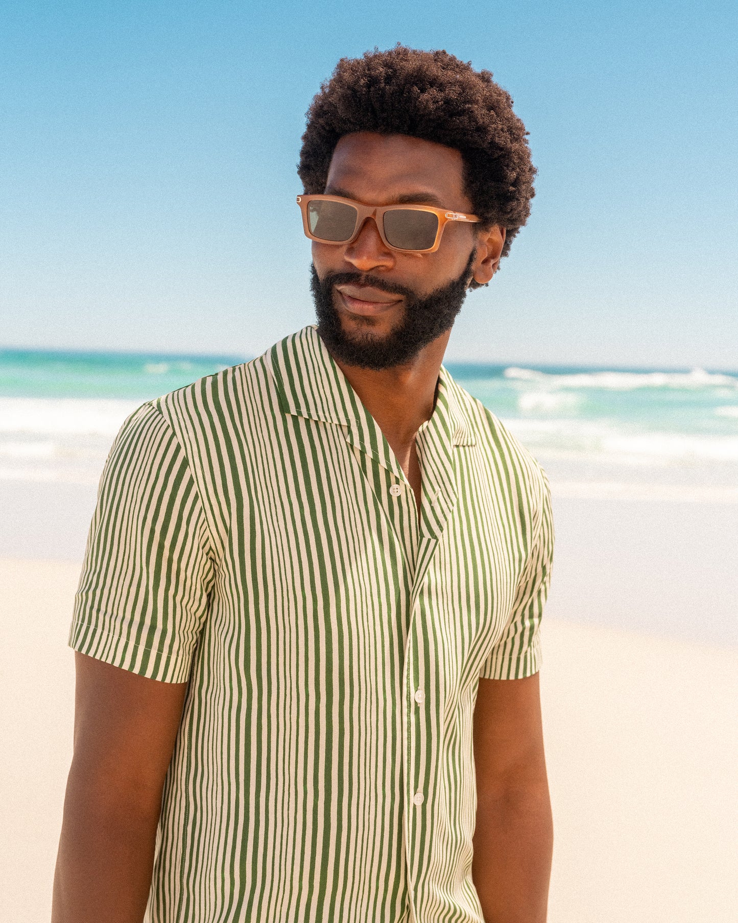 Hibbert Stripe - Classic Fit Capri Collar Shore Sripe Shirt in Caddie Green/White View