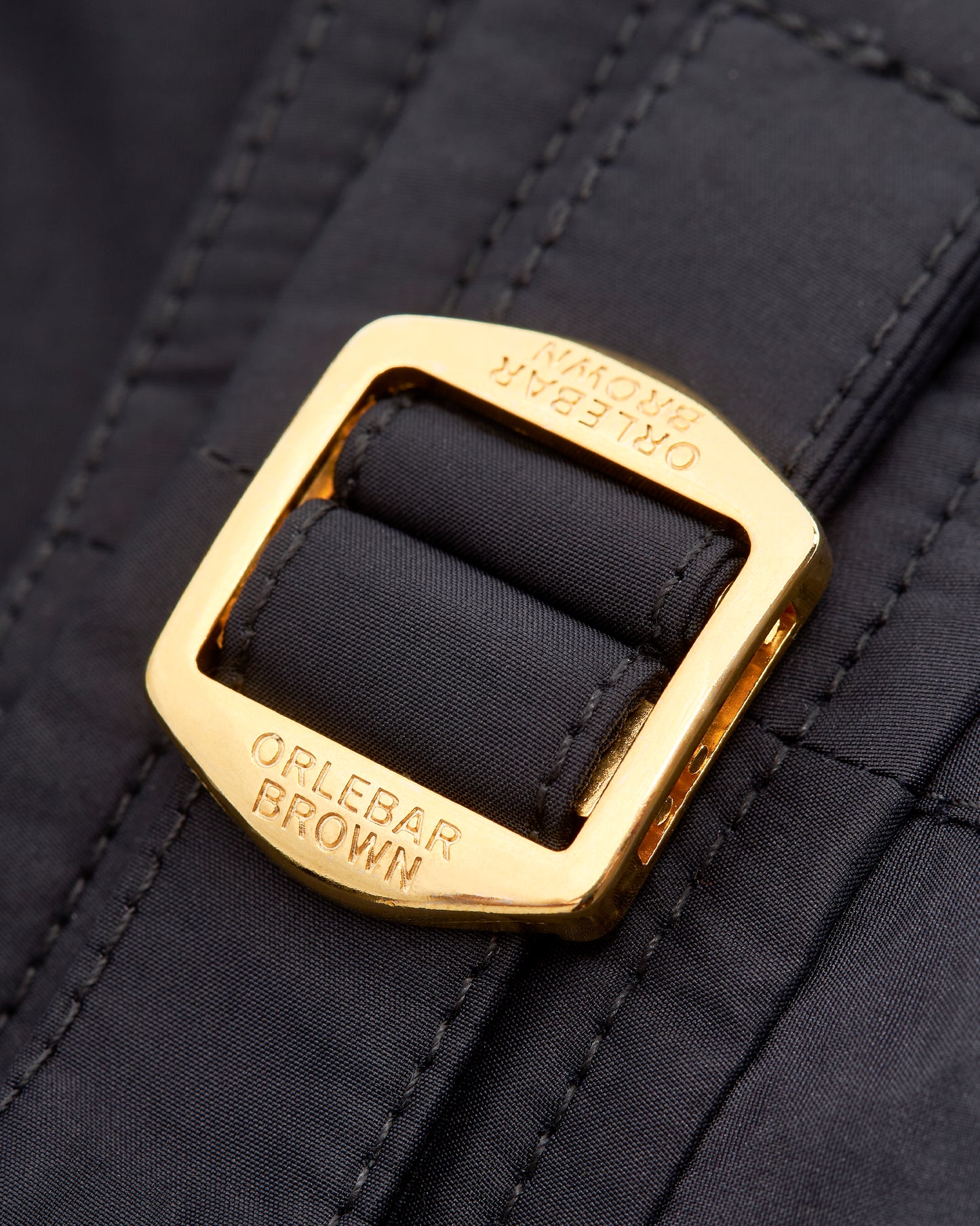 Bulldog - Mid-Length Lightweight Resort Swim Shorts in Night Iris Detail Buckle