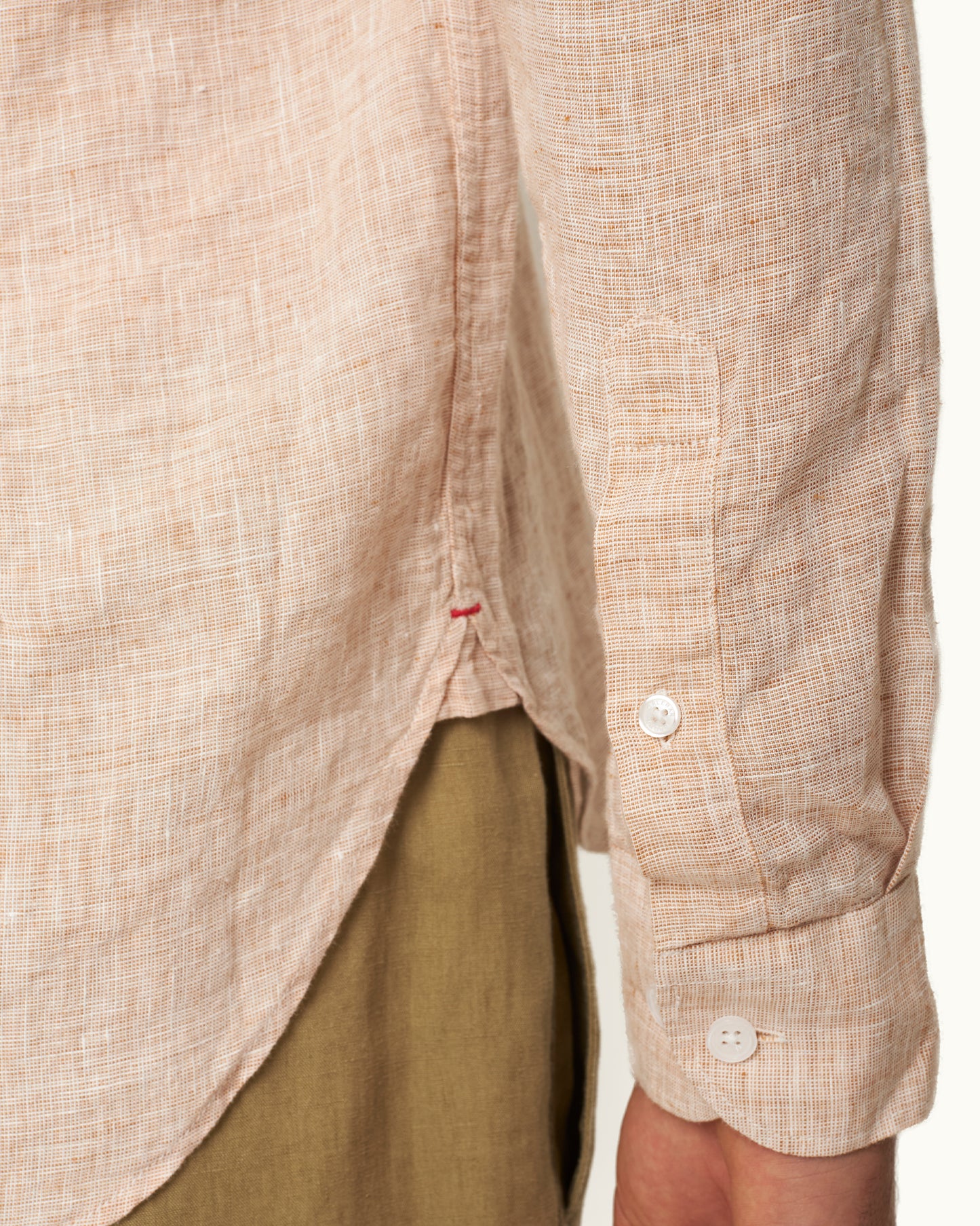 Giles Linen - Tailored Fit Classic Collar Long-Sleeve Lightweight Linen Shirt in Ember/White Detail 2