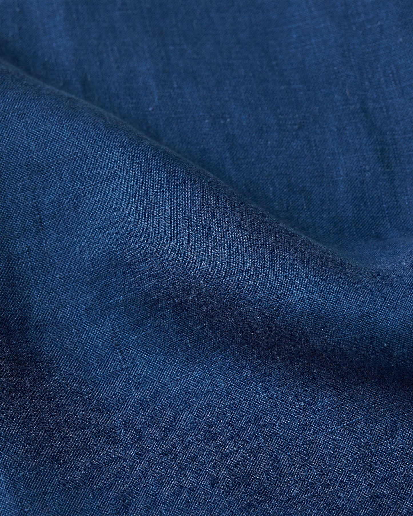Giles Indigo - Dyed Linen Tailored Fit Classic Collar Shirt Woven In Italy in Deep Indigo Detail Ott