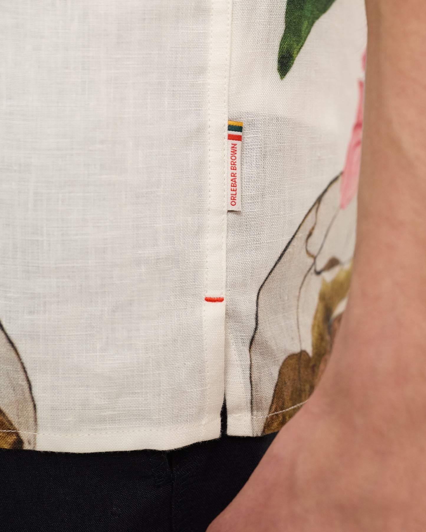 Maitan - Relaxed Fit Linen Capri Collar Paeonia Print Shirt in Pink Lemonade Detail 1