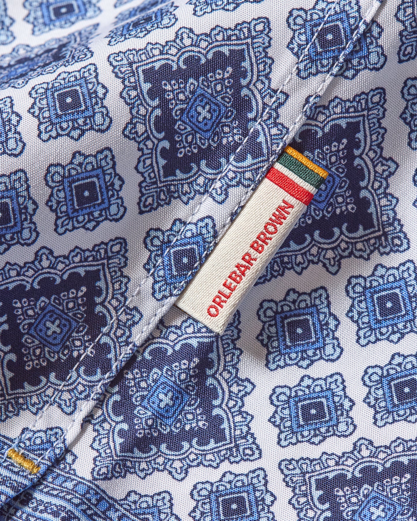 Maitan - Relaxed Fit Linen Capri Collar Paisley Season Print Shirt in White Sand Detail Logo View