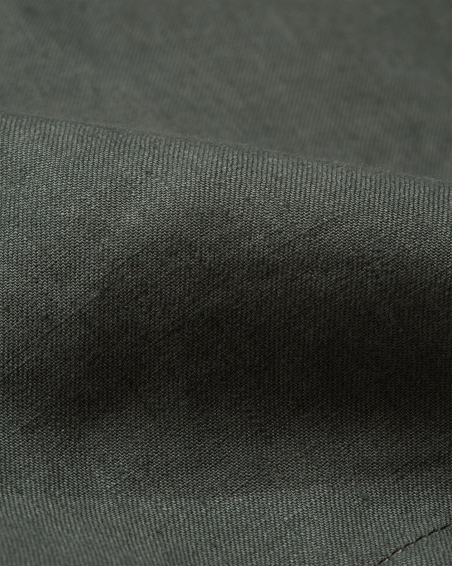 Norwich Linen - Tailored Fit Linen Shorts in Light Kombu colour Detail Ott