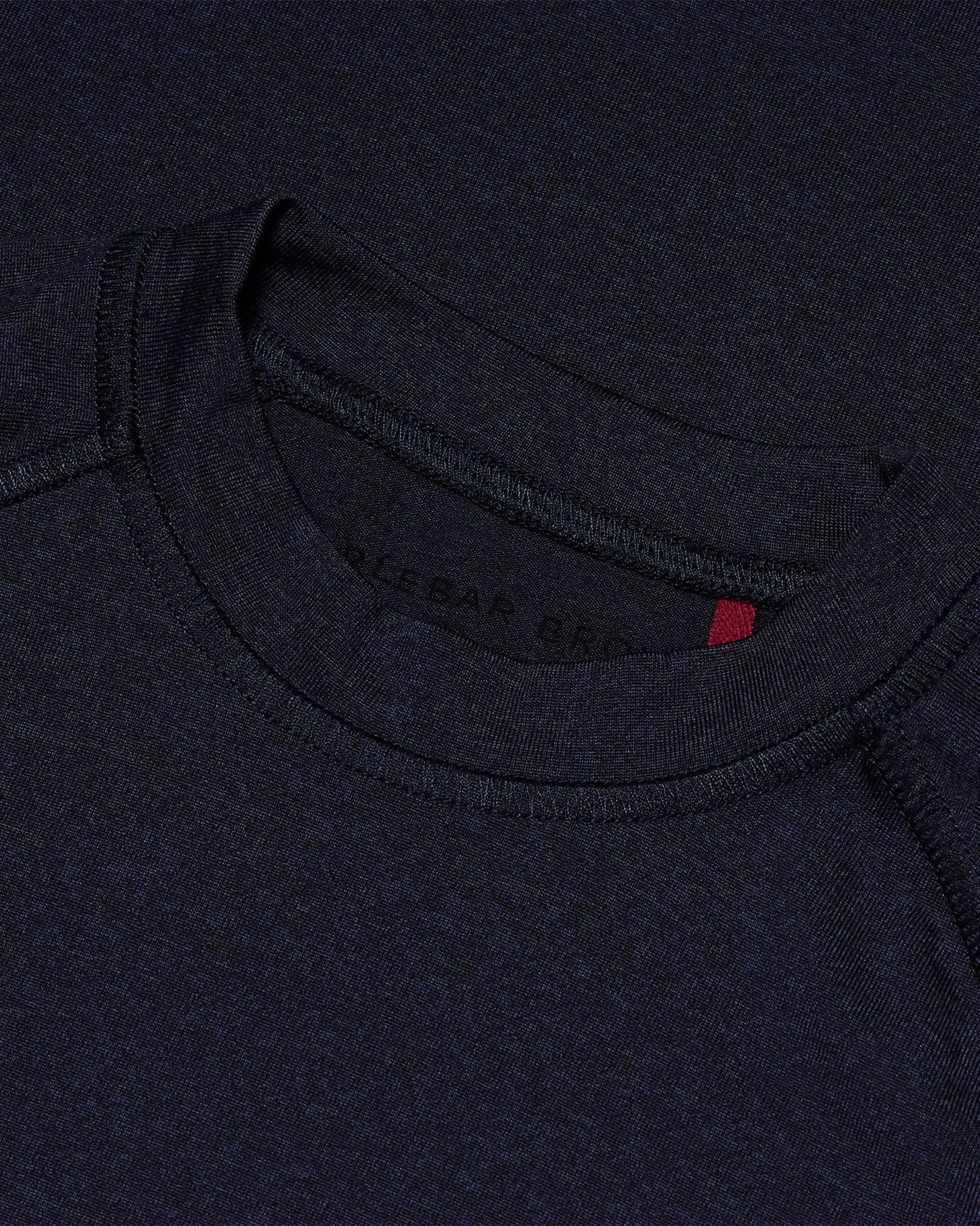 Ollie - Childrens Kids' Navy Rash Guard Collar Detail View