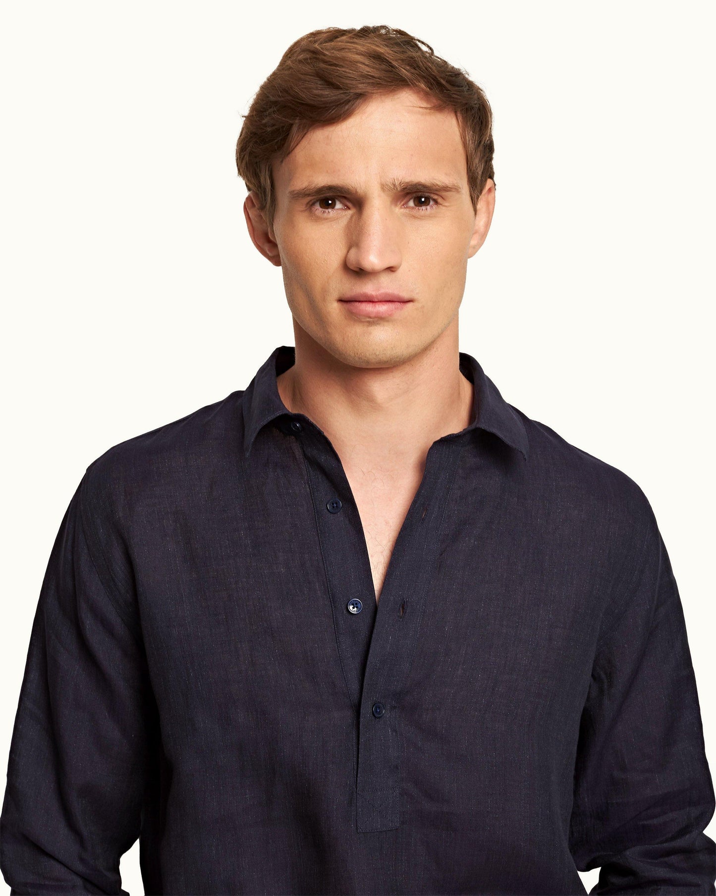 Percy - Mens Dark Navy Classic Collar Overhead Linen Shirt Collar Detail View