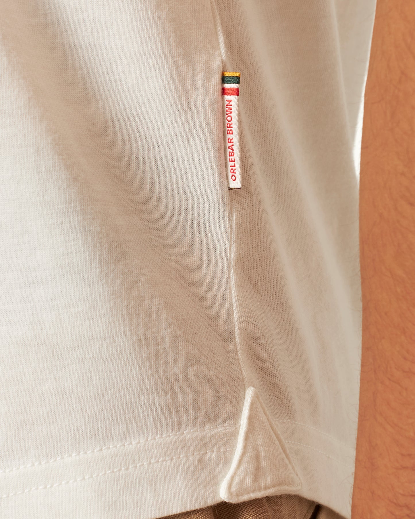 Sebastian Silk - Tailored Fit Cotton-Silk Polo Shirt in Thasos Beach Detail 1