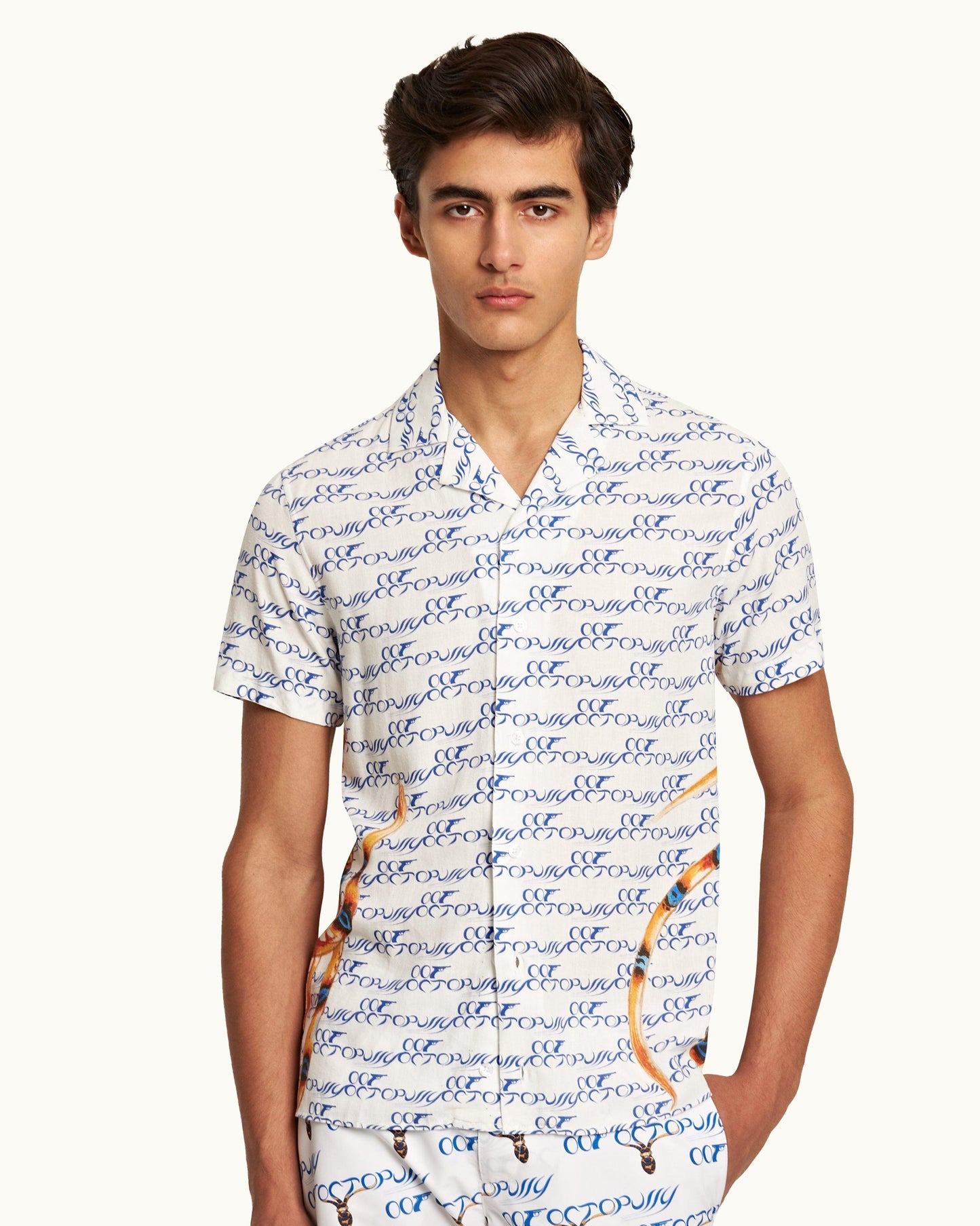 Travis - Mens 007 Octopussy Capri Collar Linen Shirt Detail 1 View