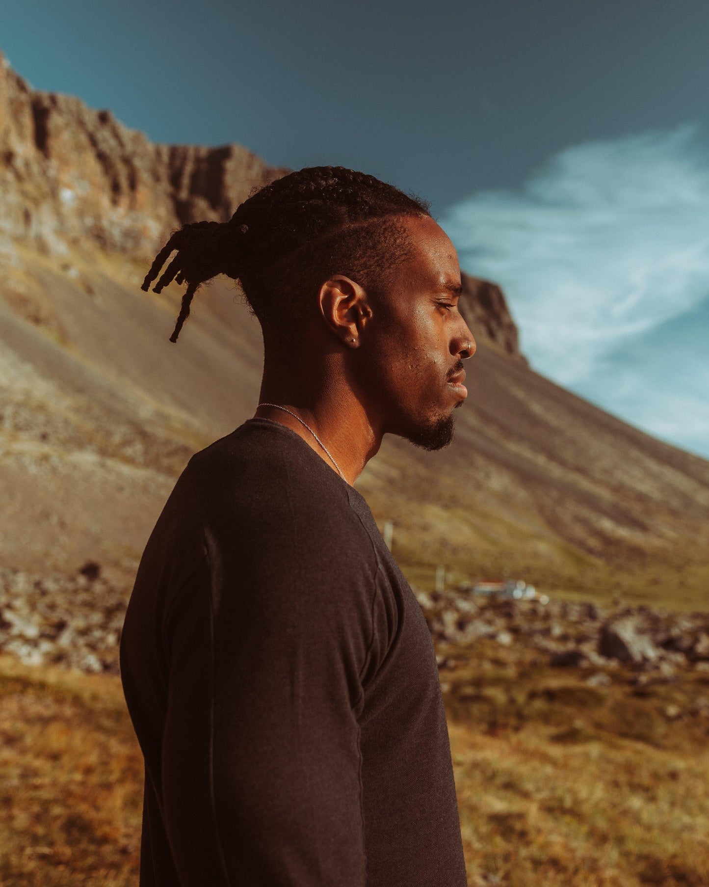 Ob-T Ice Wool - Mens Black Tailored Fit Crewneck Long-Sleeve Ice Wool T-Shirt Campaign Image