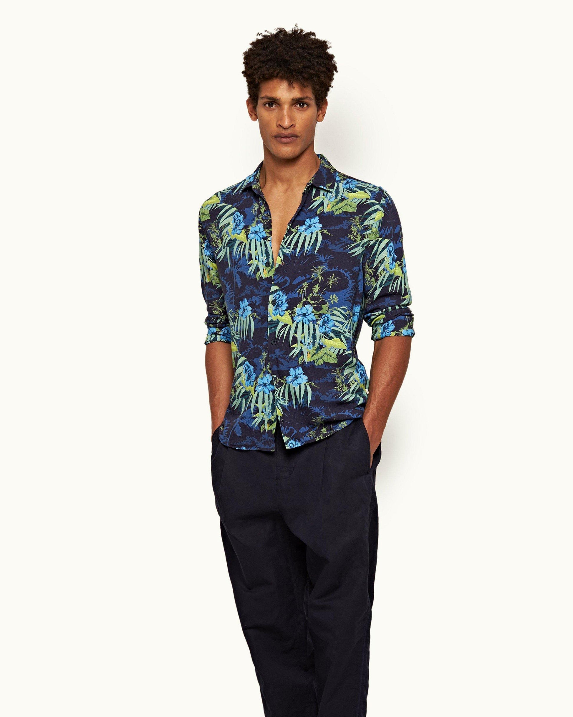 Giles Linen - Mens Night Iris Islet Print Classic Collar Shirt Front Model View