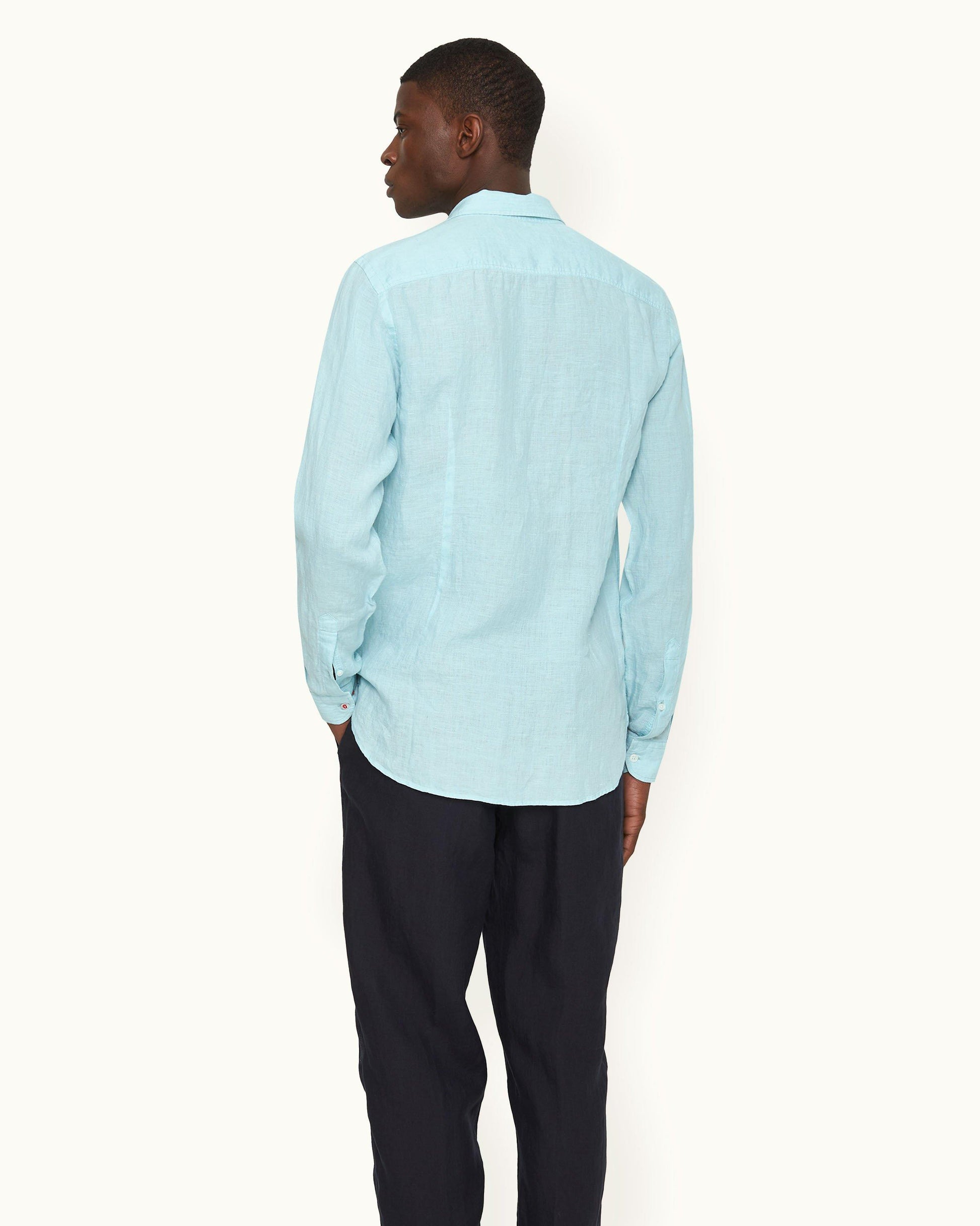 Giles - Tailored Fit Classic Collar Linen Shirt Woven In Italy in Light Sky Pool colour Model Back