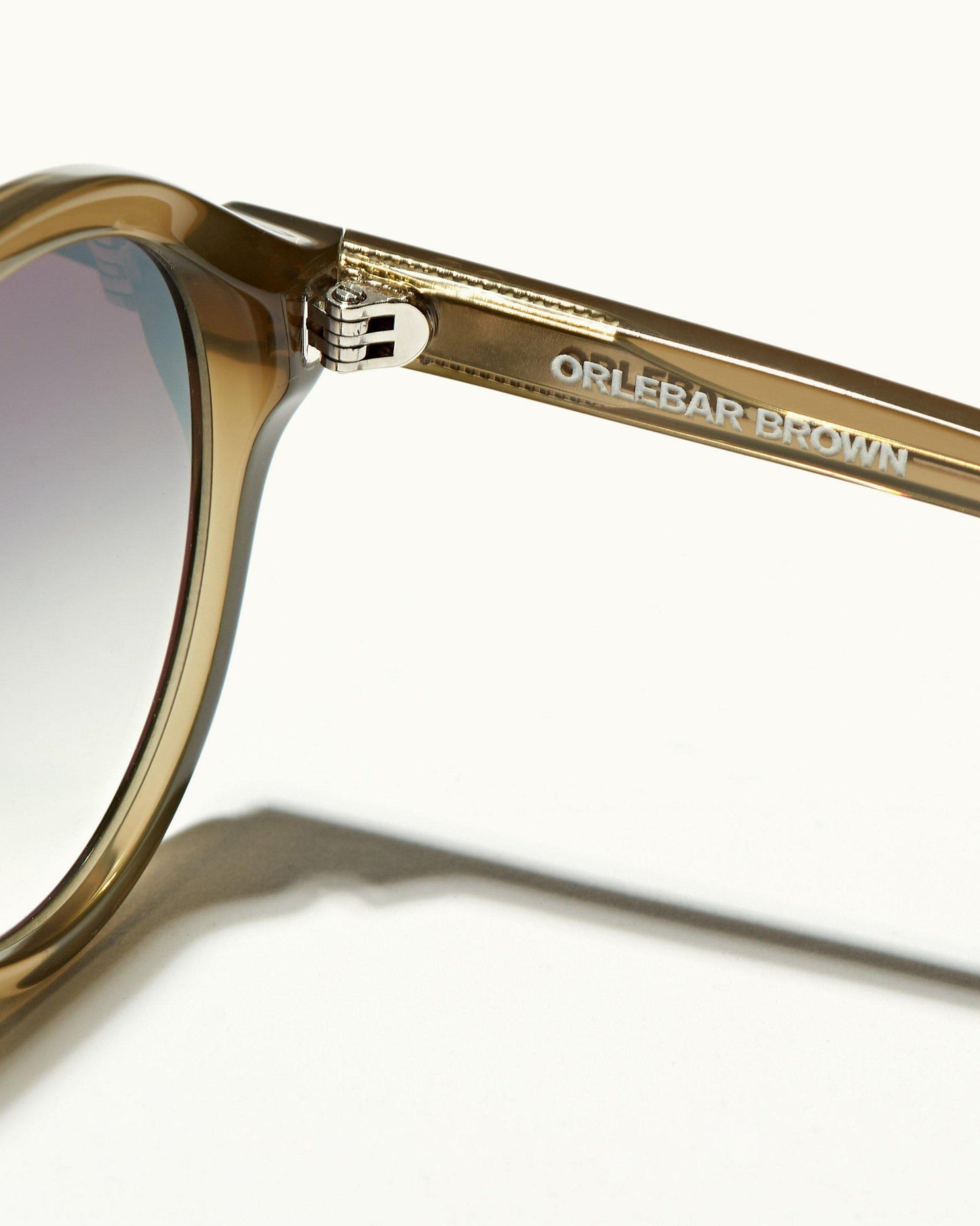 Harlyn - Mens Sage Round Sunglasses Detail 2 View