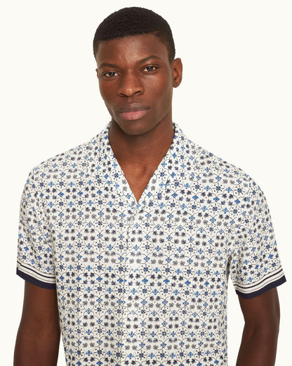 Hibbert - Mens Fiore Print Classic Fit Capri Collar Shirt In Cashew Colour Detail View