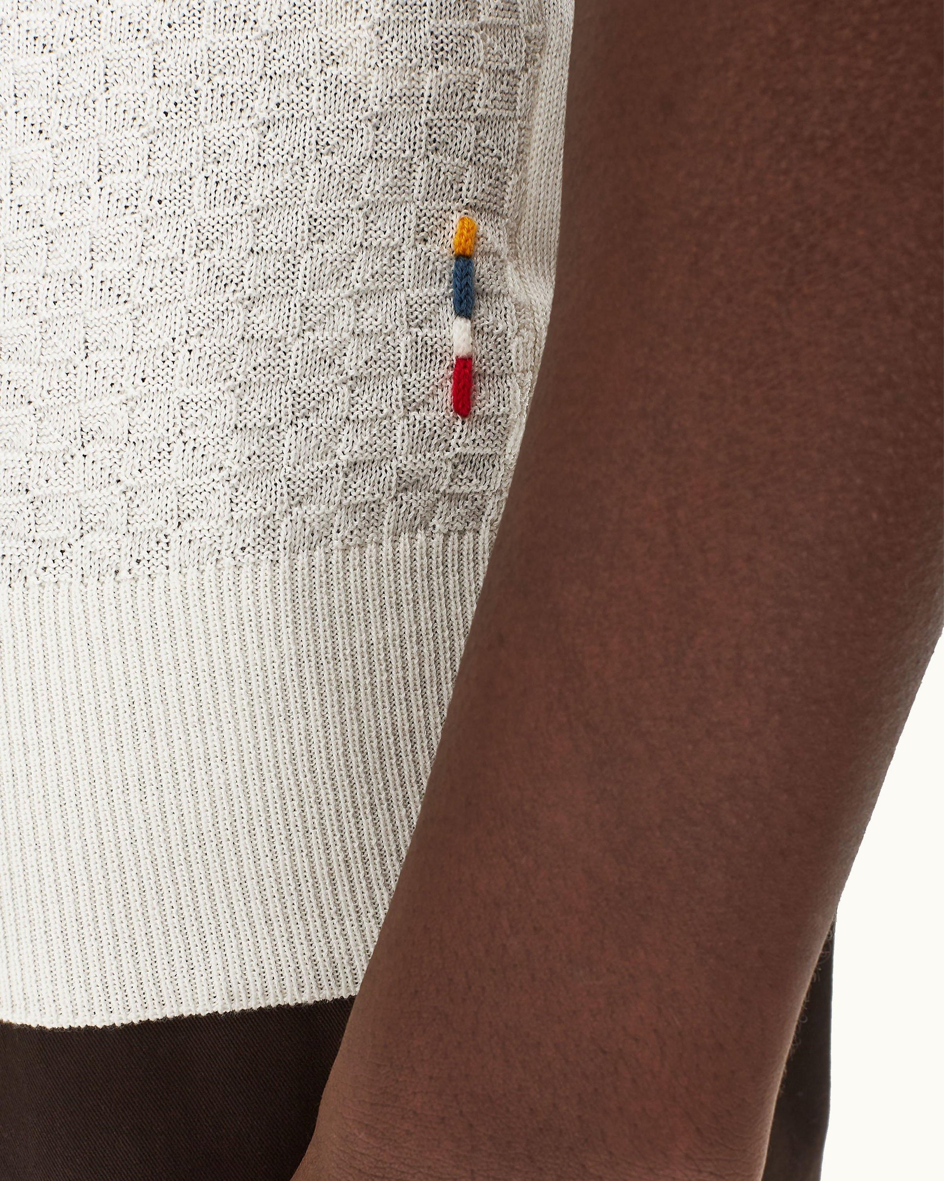 Horton Pique - White Sand Tailored Fit Silk-Cotton Polo Shirt Detail 1