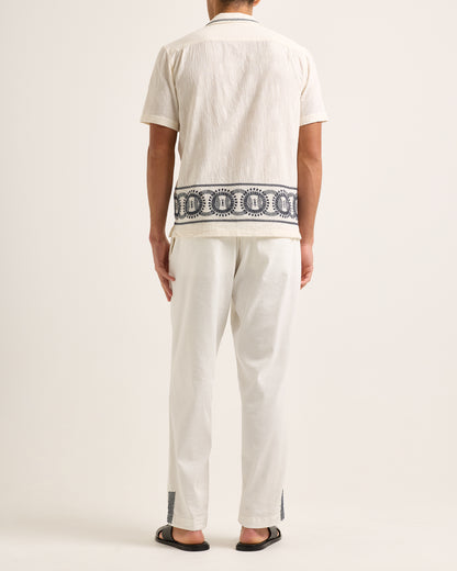 Maitan - Relaxed Fit Short Sleeve Jacquard Linen Resort Shirt In White Sand And Night Iris Model Back View