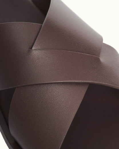 Muro - The Muro Sandal in Brown Detail View