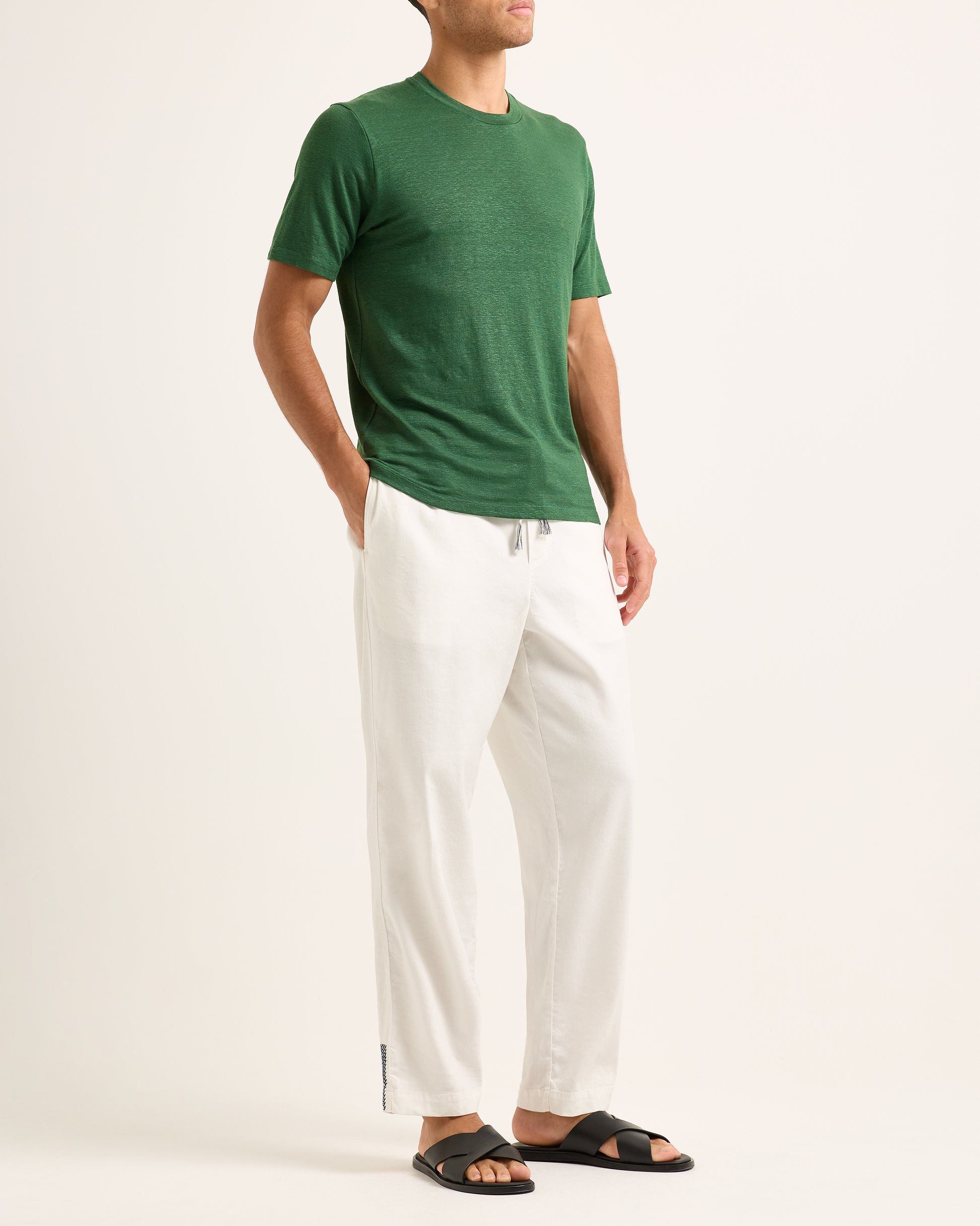 Ob Standard T Linen - Easy Tailored Fit Linen T-Shirt In Tarragon Green Model Front View