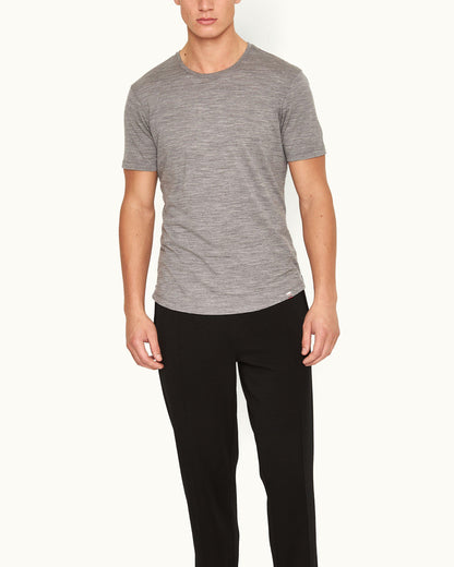Ob-T Merino - Black Tailored Fit Crewneck Merino T-shirt Model Front