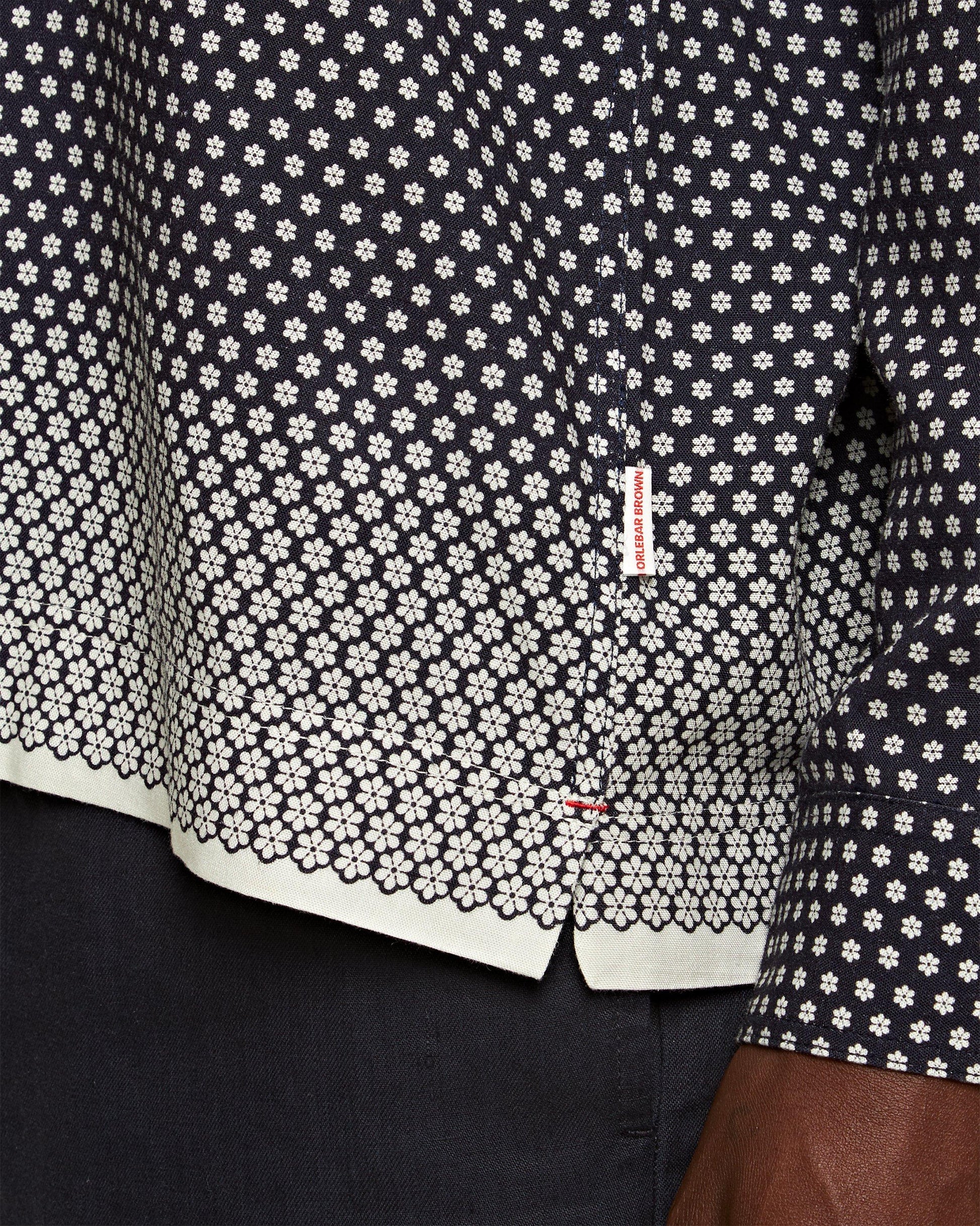 Ridley - Mens Night Iris/White Floret Classic Collar Relaxed Fit Shirt Detail 1 View