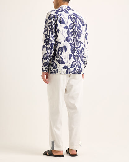 Ridley Linen - Relaxed Fit Long Sleeve Overhead Shirt In Night Iris Model Back View